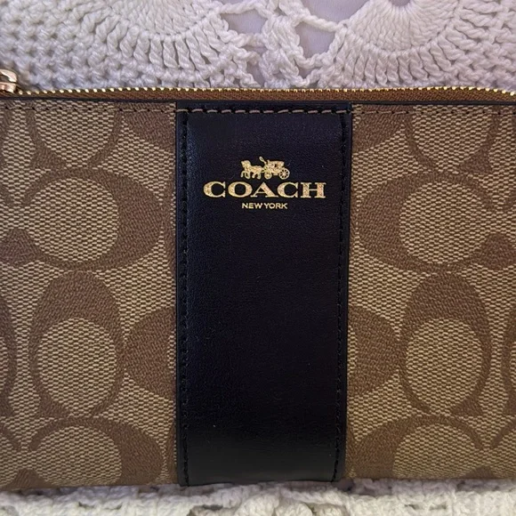 Coach Wristlet Signature Canvas Corner Zip Gold Logo Brown & Tan w/Stripe 58035 - Picture 4 of 12